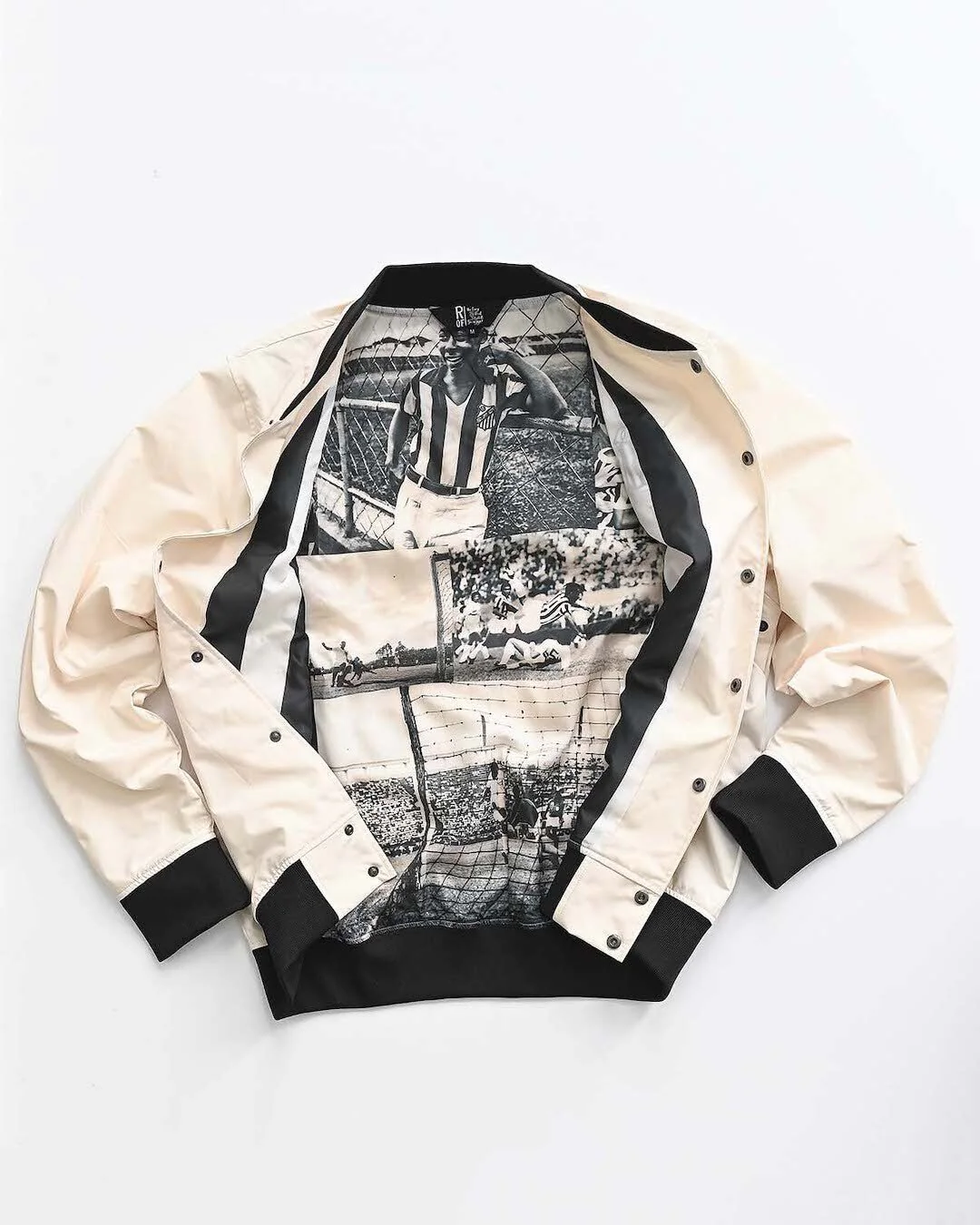 Pelé Santos Stadium Jacket - Image 6