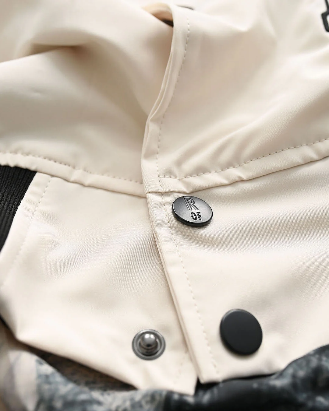 Pelé Santos Stadium Jacket - Image 7